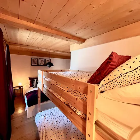 Chalet Tres Style A 펜션 *